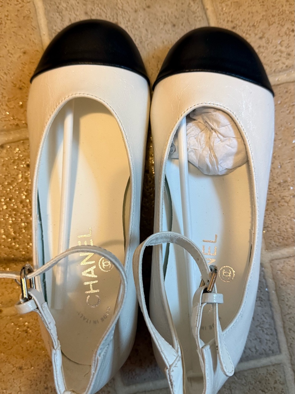 CHANEL White and Black Cap-Toe Slingback Flats